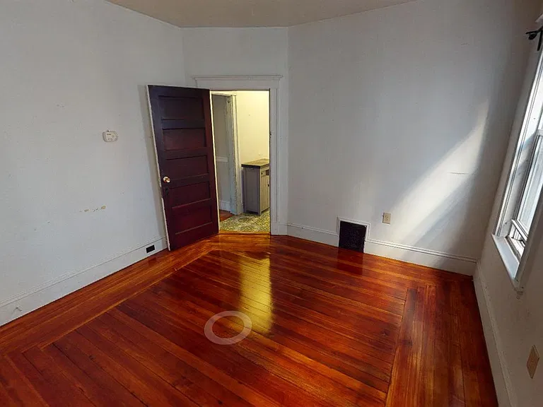 296 Highland Ave — Photo 6