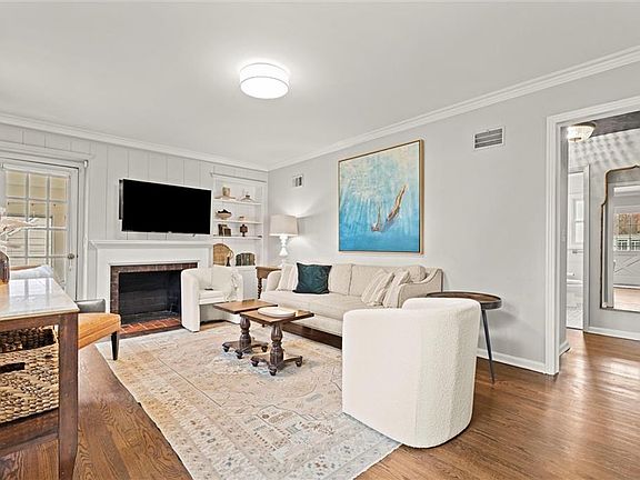 5th image of 5307 W 57th St