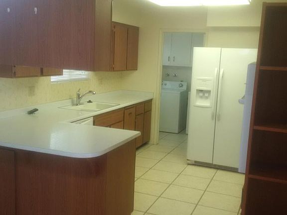 2nd image of 10651 W Tropicana Cir