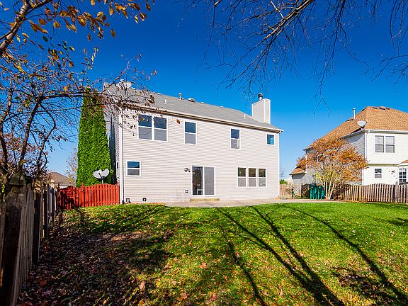 4th image of 1717 Tall Oaks Dr