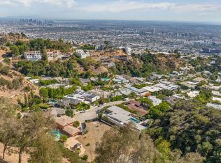 1865 Marcheeta Pl, West Hollywood, CA 90069