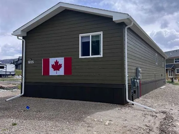 1035 N Lodgepole St, Jasper, AB T0E 1E0