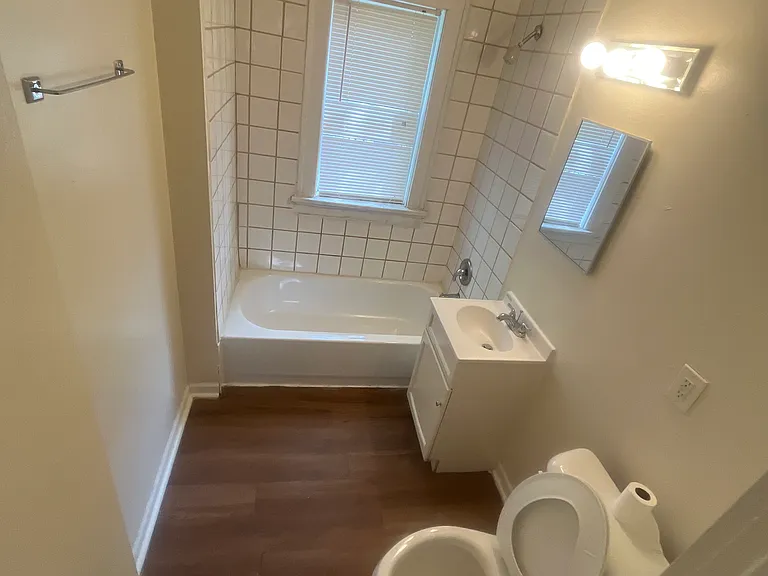 1625 W Keefe Ave #3 — Photo 7