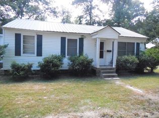 369 North St, Camden, AR 71701