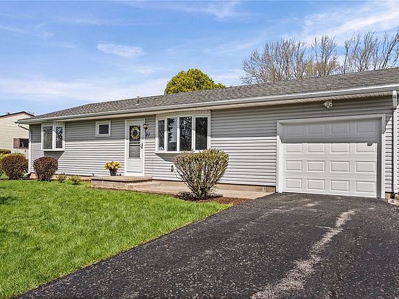 2nd image of 21 Andony Ln
