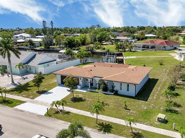 155 Morgan Ln SE, Port Charlotte, FL 33952