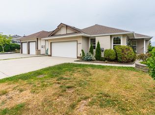 22081 124th Ave, Maple Ridge, BC V2X 4J7