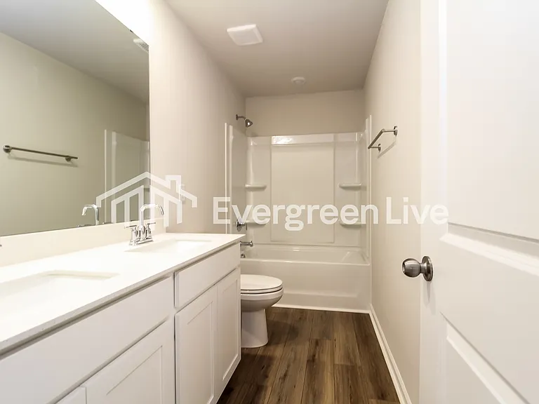 203 Meadow Gate Ct — Photo 13