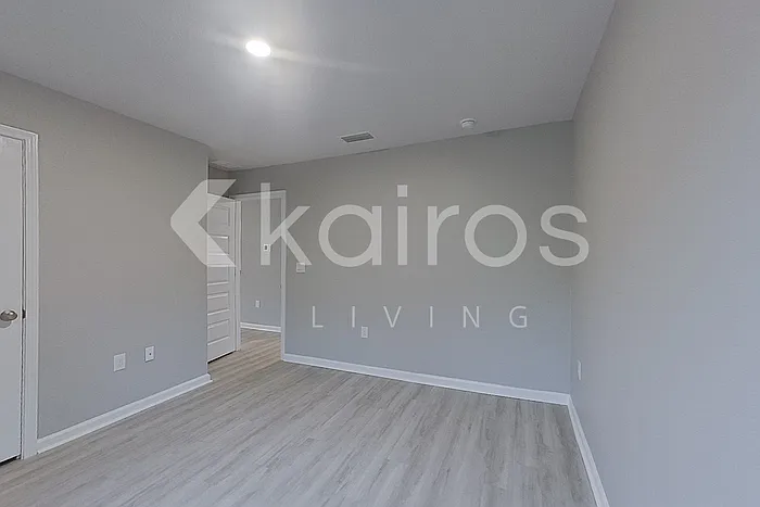 4694 Malay Cir — Photo 17