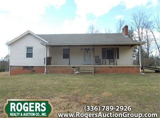 192 Crane Ln, Mount Airy, NC 27030