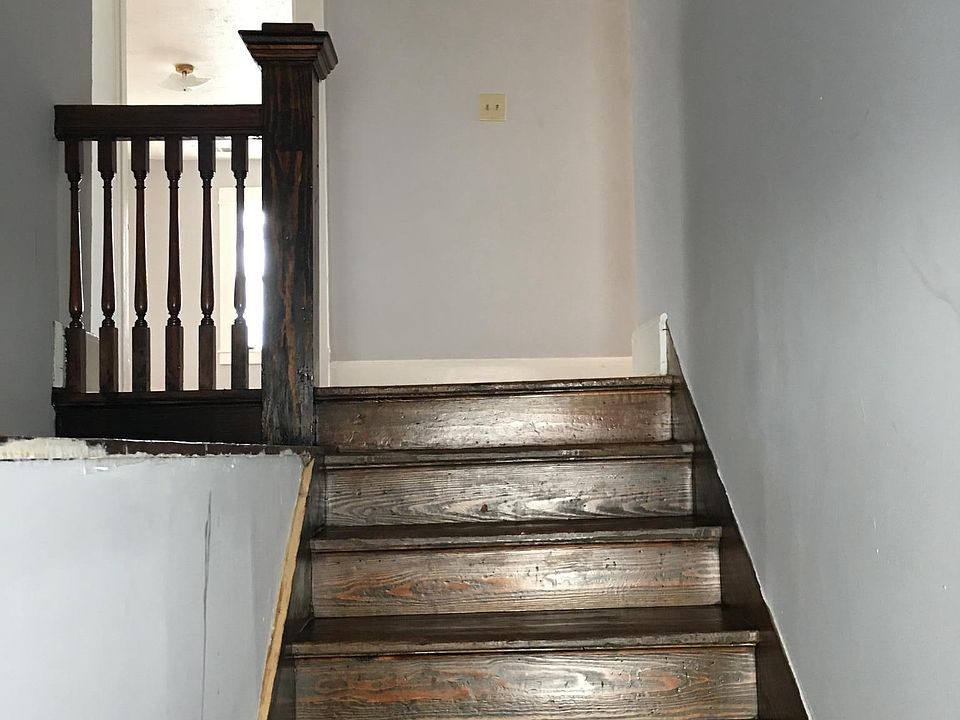 Up Staircase From Landing