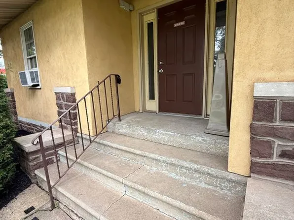 1411 Welsh Rd, Lansdale, PA 19446