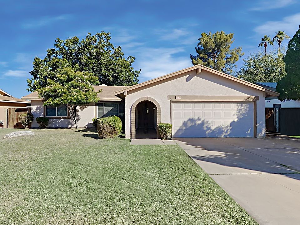 1st image of 2326 E Bishop Dr