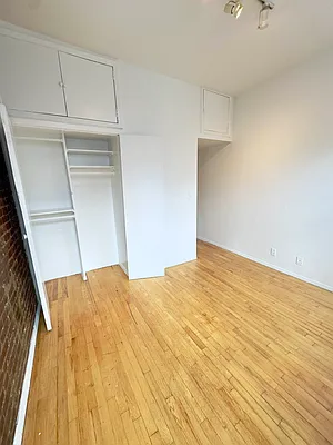 Rented by Oxford Property Group | media 20