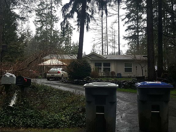 2nd image of 341 E Pickering Dr