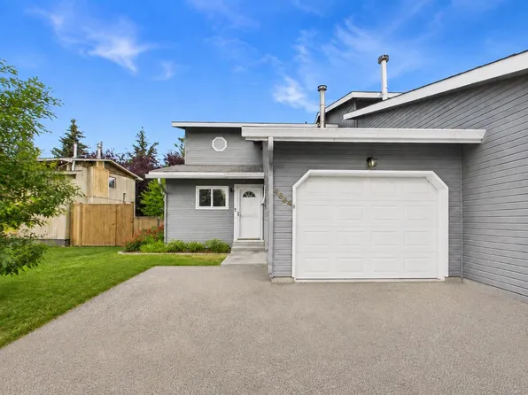 4654 Princeton Dr, Fairbanks, AK 99709