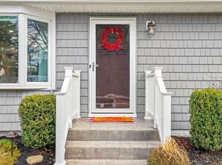 12 Marino Rd, Poughkeepsie, NY 12601