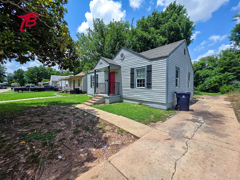 1153 Windemere Ave — Photo 9