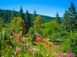 2292 Titlow Hill Rd, Blue Lake, CA 95525