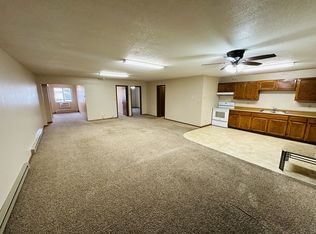 10 9th Ave SW #9, Aberdeen, SD 57401