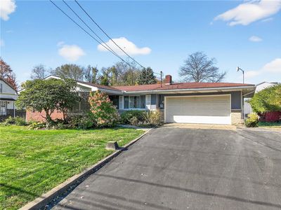 717 Mercer Rd N, Beaver Falls, PA, 15010