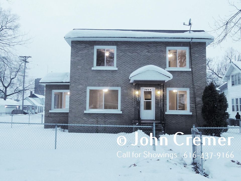 1st image of 2837 Leahy St