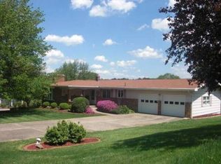 4100 Dresden Rd, Zanesville, OH 43701