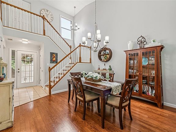 5th image of 1303 Hunt Club Dr