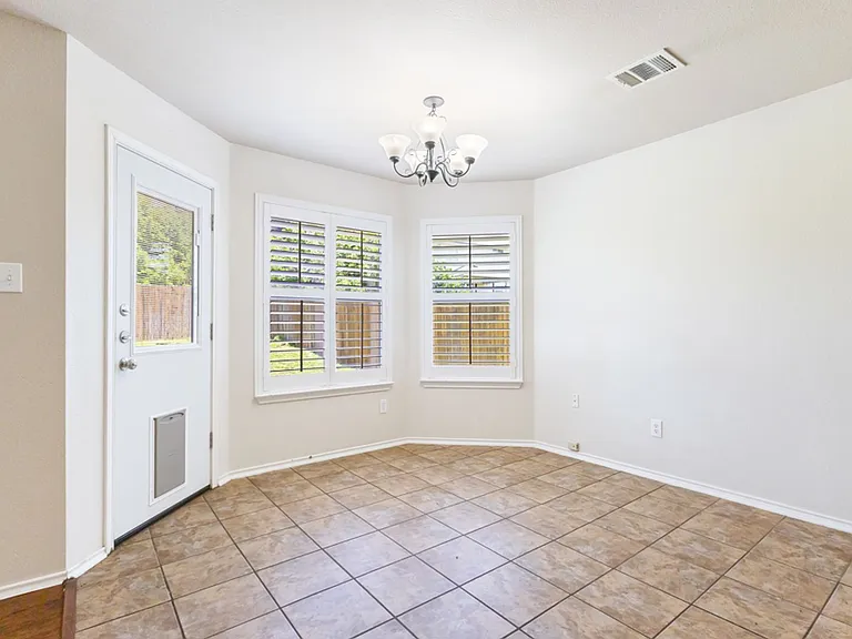 10315 Timber Country — Photo 11