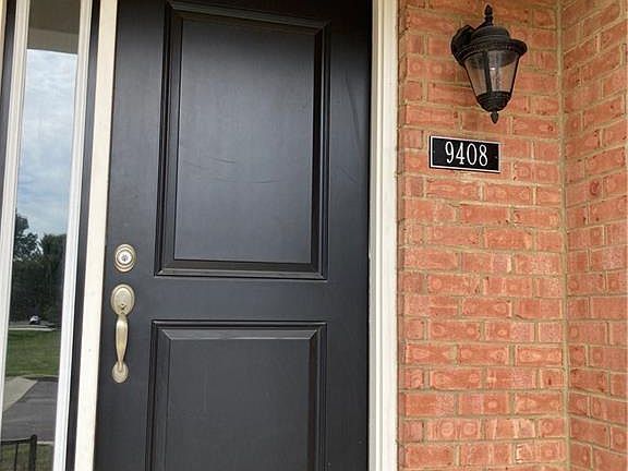 3rd image of 9408 Park Meridian Dr