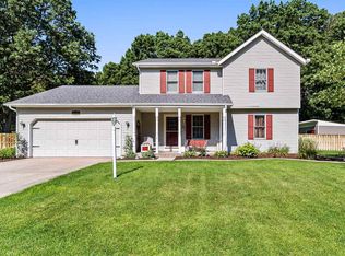 55929 Oakview Ln, Osceola, IN 46561