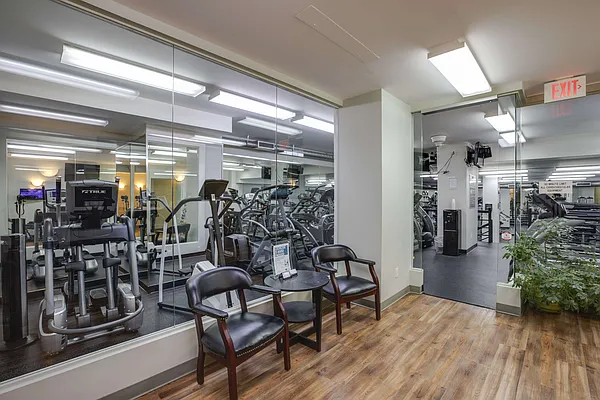 Sold by Keller Williams Realty Landmark | media 15