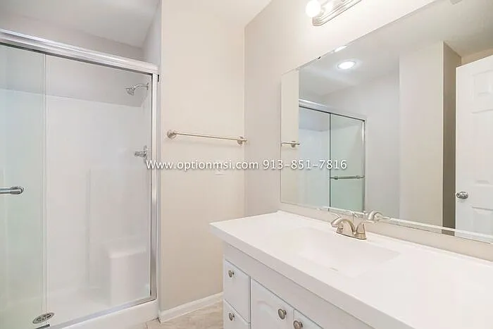 7738 W 148th St — Photo 8