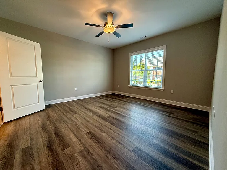 188 Gallery Dr #201 — Photo 12