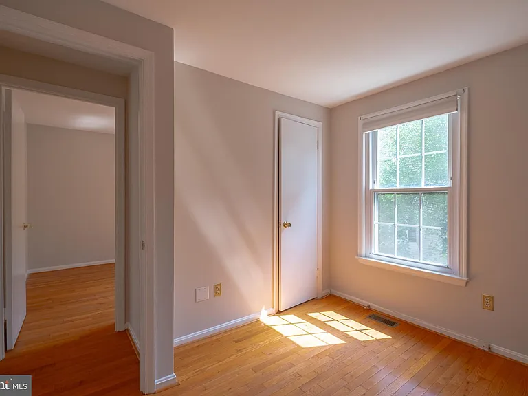 10611 Prairie Landing Ter — Photo 19