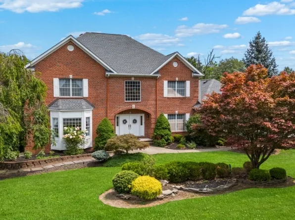 28 Michelle Way, Montville Twp., NJ 07058