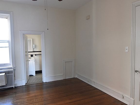 4th image of 2217 N Broad St #2