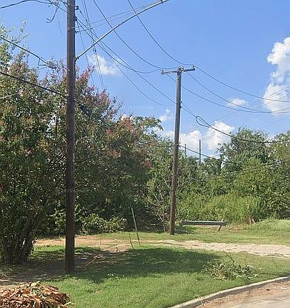 5th image of 1402 Briar Cliff Rd