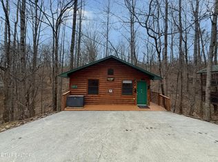 2036 Ridge Rd #7, Pigeon Forge, TN 37863