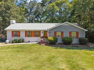 525 Merrie Rd, Raleigh, NC 27606