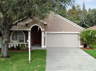 618 Lake Cypress Cir, Oldsmar, FL 34677