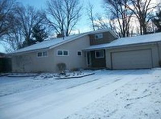 271 Woodsview Dr, Canal Winchester, OH 43110