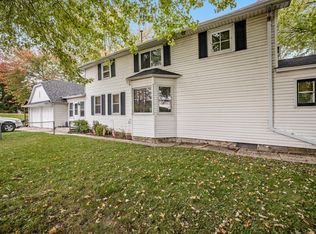 213 W Main St, West Bend, WI 53090