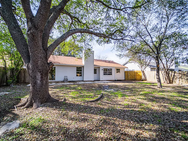 5866 Cliff Path — Photo 38