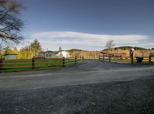 143 Fall River Rd, Cosmopolis, WA 98537