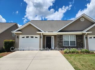 107 Shalom Dr, Simpsonville, SC 29681