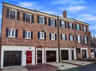 2728 Dumbarton St NW, Washington, DC 20007