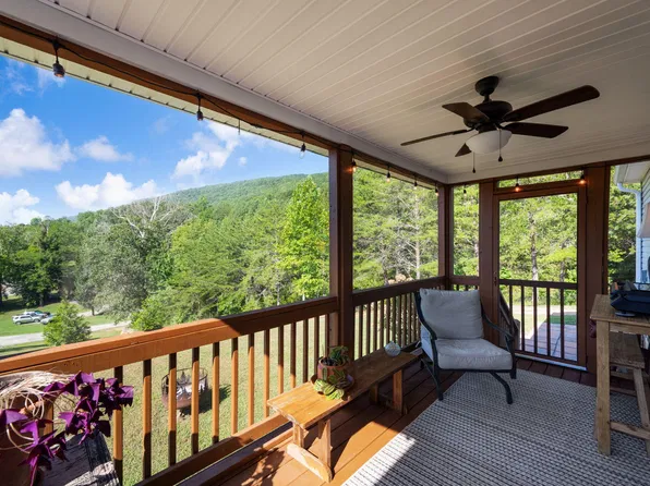 106 Forest Hill Ln, Evensville, TN 37332