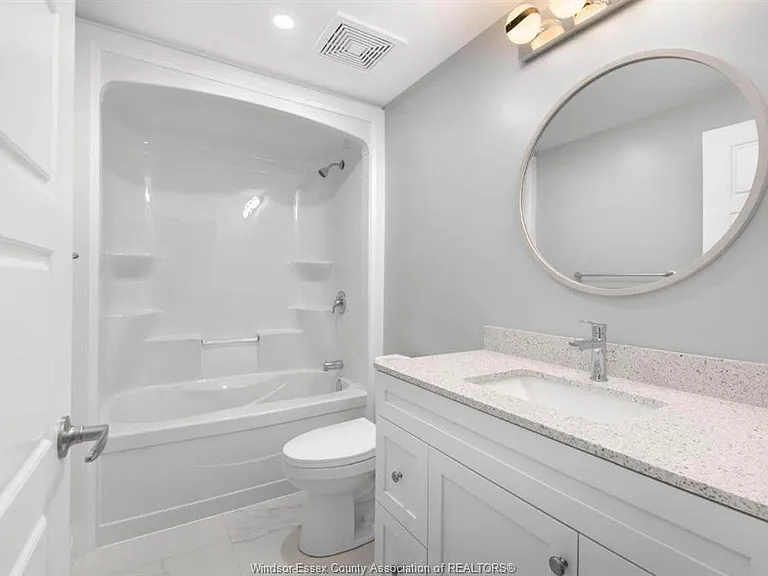 840 Wyandotte St E #407 — Photo 17