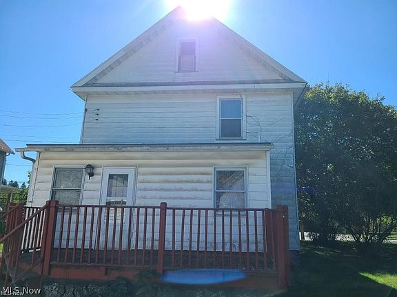 2nd image of 344 W Main St